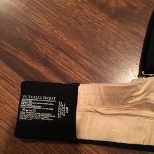 Victoria's Secret Intimates & Sleepwear - Victoria Secret Multiway Bra Victoria's Secret Intimates & Sleepwear - Victoria Secret Multiway Bra